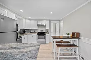 38 Moseley Ave, Newburyport, MA 01950 - Photo 12