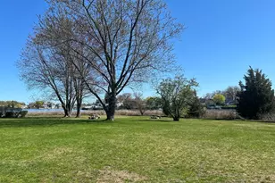 2 McDewell Ave, Danvers, MA 01923 - Photo 16