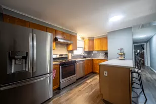 35 Nelson Ave, Lowell, MA 01852 - Photo 8