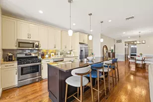 774 E 3rd St, Boston, MA 02127 - Photo 2