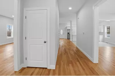 54 Wentworth Avenue, Lowell, MA 01852 - Photo 18