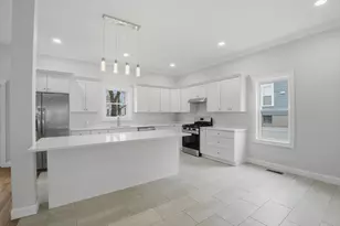 54 Wentworth Ave, Lowell, MA 01852 - Photo 12