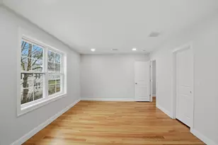 54 Wentworth Ave, Lowell, MA 01852 - Photo 22