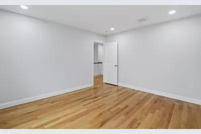 54 Wentworth Avenue, Lowell, MA 01852 - Photo 38