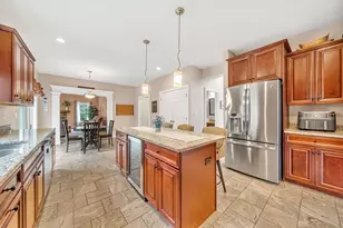 23 Tulip Way, Medway, MA 02053 - Photo 4