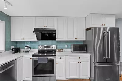 23 Ashland St #23, Watertown, MA 02472 - Photo 12