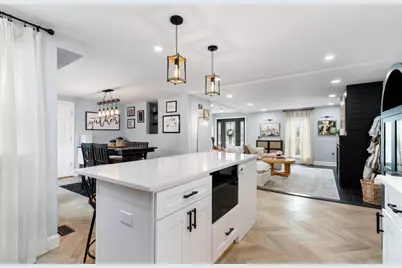 66 Salem St, Woburn, MA 01801 - Photo 12