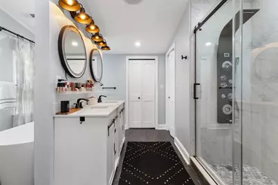 66 Salem St, Woburn, MA 01801 - Photo 20