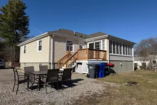 21 Howard St, Milford, MA 01757 - Photo 4