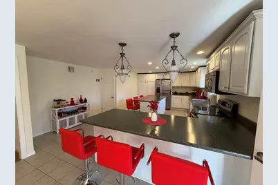 21 Howard Street, Milford, MA 01757 - Photo 12