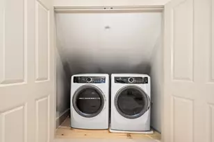 31 Collins St, Newburyport, MA 01950 - Photo 28