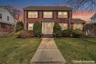 98 Farnham St, Belmont, MA 02478 - Photo 2