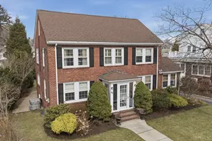 98 Farnham St, Belmont, MA 02478 - Photo 2