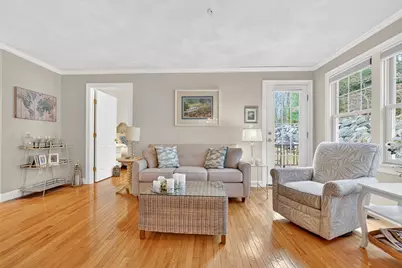 102 Central St #5A, Saugus, MA 01906 - Photo 8