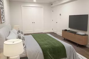 714 E 5th St, Boston, MA 02127 - Photo 10