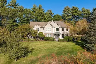7 Pettees Pond Ln, Walpole, MA 02081 - Photo 4