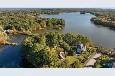 7 Pettee's Pond Lane, Walpole, MA 02081 - Photo 1