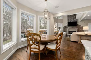 7 Pettees Pond Ln, Walpole, MA 02081 - Photo 12