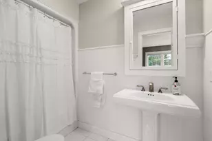 7 Pettees Pond Ln, Walpole, MA 02081 - Photo 24