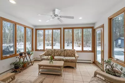 28 Sunnyrock Dr, Walpole, MA 02081 - Photo 12