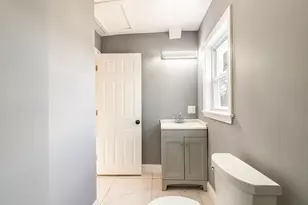 14 Stanley Ave, Taunton, MA 02780 - Photo 8