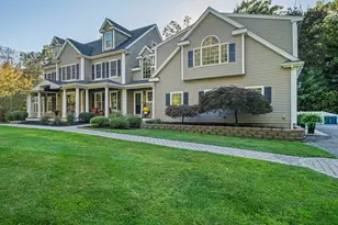 74 Crabtree Ln, Abington, MA 02351 - Photo 2