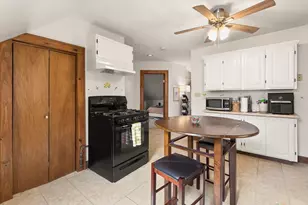 37 Chase St, Beverly, MA 01915 - Photo 18