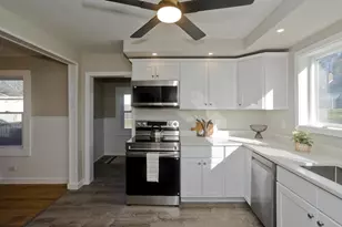 6 Bremen St, Springfield, MA 01108 - Photo 4