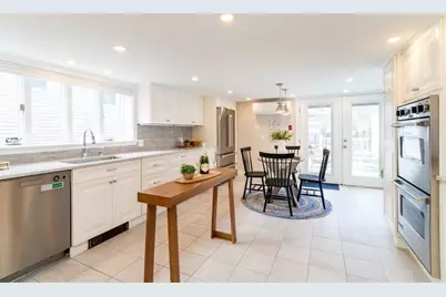 44 Paris St., Medford, MA 02155 - Photo 10