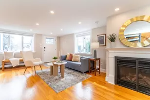 44 Paris St, Medford, MA 02155 - Photo 8