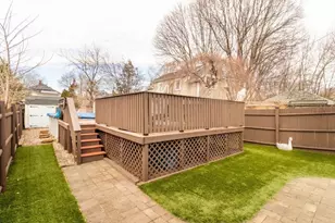 44 Paris St, Medford, MA 02155 - Photo 34