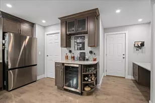 14 Goddard Dr, Auburn, MA 01501 - Photo 10