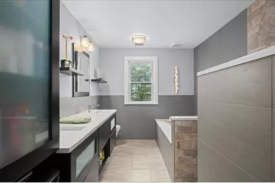 14 Goddard Dr, Auburn, MA 01501 - Photo 18