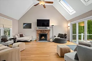 14 Goddard Dr, Auburn, MA 01501 - Photo 12