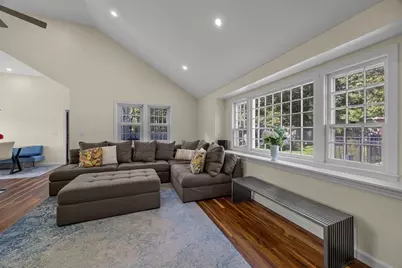176 Beacon St, Yarmouth, MA 02664 - Photo 8