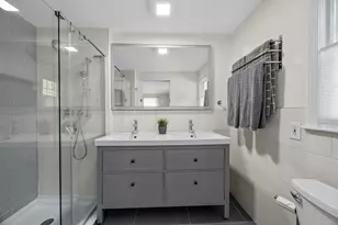 176 Beacon St, Yarmouth, MA 02664 - Photo 22