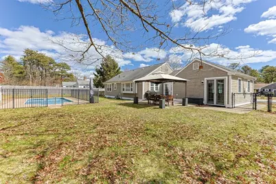176 Beacon St, Yarmouth, MA 02664 - Photo 38