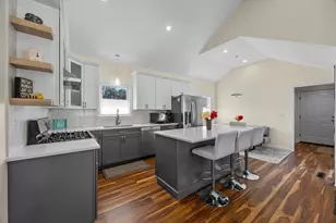 176 Beacon St, Yarmouth, MA 02664 - Photo 10