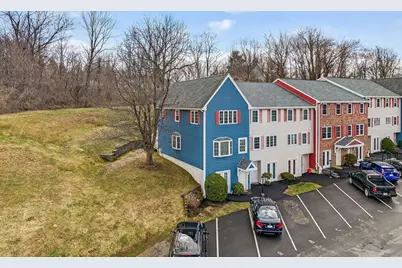 61 Fox Meadow #A, Leominster, MA 01453 - Photo 1