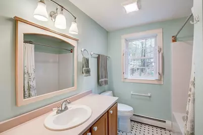 58 Castle Road, Fitchburg, MA 01420 - Photo 22