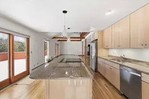 99 Rockledge Dr, Falmouth, MA 02556 - Photo 8