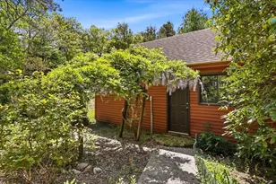 99 Rockledge Dr, Falmouth, MA 02556 - Photo 40