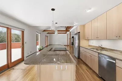 99 Rockledge Dr, Falmouth, MA 02556 - Photo 10