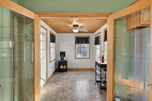 35 Dudley Rd, Oxford, MA 01540 - Photo 14