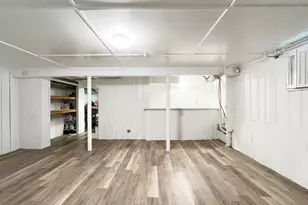 31 Grassmere Rd, Brookline, MA 02467 - Photo 22