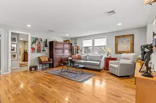 198 Low St, Newburyport, MA 01950 - Photo 2