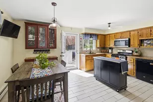 133 Friendship St, Fall River, MA 02723 - Photo 12