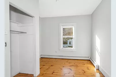 339 Lincoln St, Lowell, MA 01852 - Photo 10