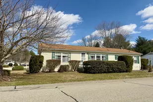 31 Trailwood Dr, Bridgewater, MA 02324 - Photo 2