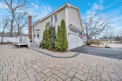 8 Jacqueline Dr, Amesbury, MA 01913 - Photo 32